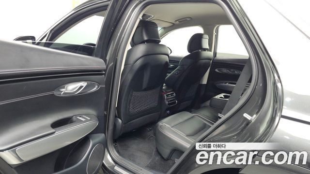 Genesis GV70 2.5T Gasoline 2WD 2024 — фото 26