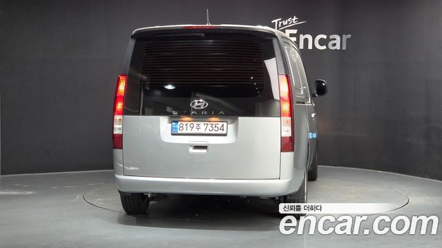 Hyundai Staria Cargo 3-Seater Smart 2022 — фото 4