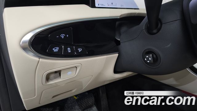 Genesis GV70 2.5T Gasoline 2WD 2025 — фото 12