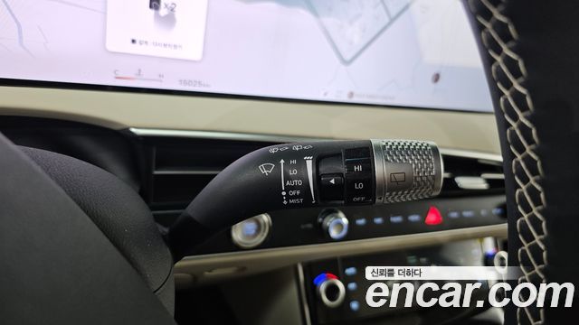 Genesis GV70 2.5T Gasoline 2WD 2025 — фото 13