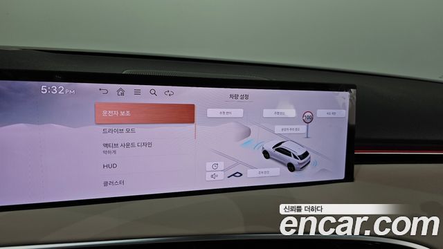 Genesis GV70 2.5T Gasoline 2WD 2025 — фото 18