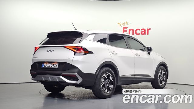 Kia Sportage (V) Diesel 2.0 4WD Trendy 2023 — фото 2