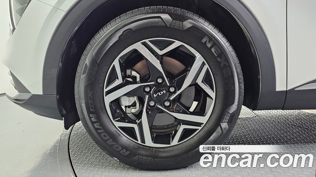 Kia Sportage (V) Diesel 2.0 4WD Trendy 2023 — фото 5