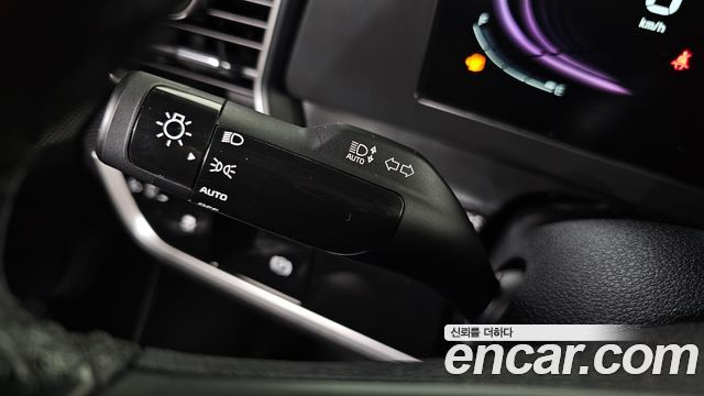 Kia Sportage (V) Diesel 2.0 4WD Trendy 2023 — фото 14