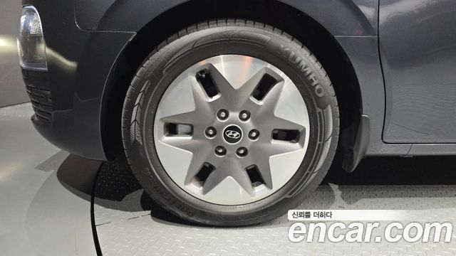 Hyundai Staria 4WD Tourer 9-Seater Modern 2023 — фото 5