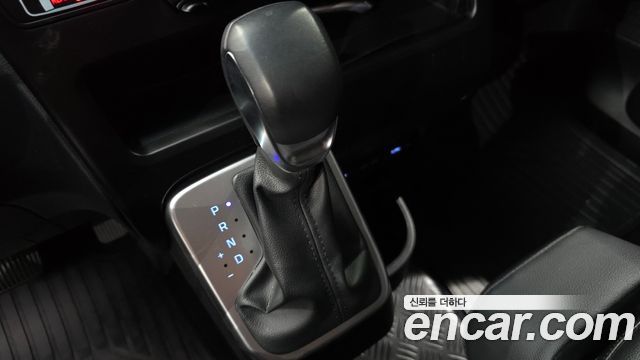 Hyundai Staria 4WD Tourer 9-Seater Modern 2023 — фото 9