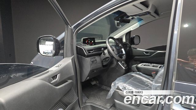 Hyundai Staria 4WD Tourer 9-Seater Modern 2023 — фото 10
