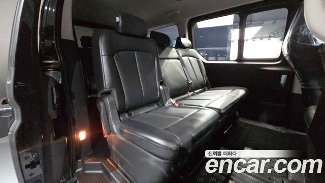 Hyundai Staria 4WD Tourer 9-Seater Modern 2023 — фото 11