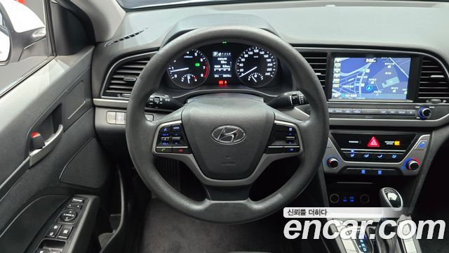 Hyundai Avante (AD) 1.6 GDI Value Plus 2018 — фото 8
