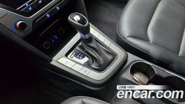 Hyundai Avante (AD) 1.6 GDI Value Plus 2018 — фото 14