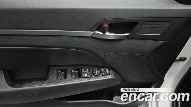 Hyundai Avante (AD) 1.6 GDI Value Plus 2018 — фото 16