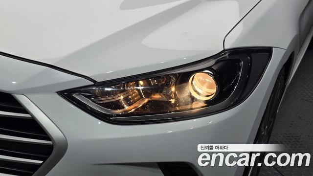 Hyundai Avante (AD) 1.6 GDI Value Plus 2018 — фото 22