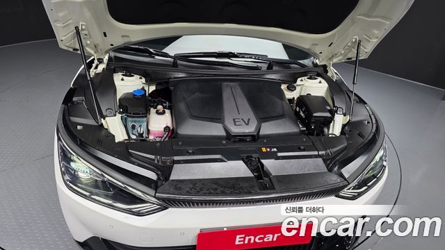 Kia EV6 Standard Earth 2022 — фото 6