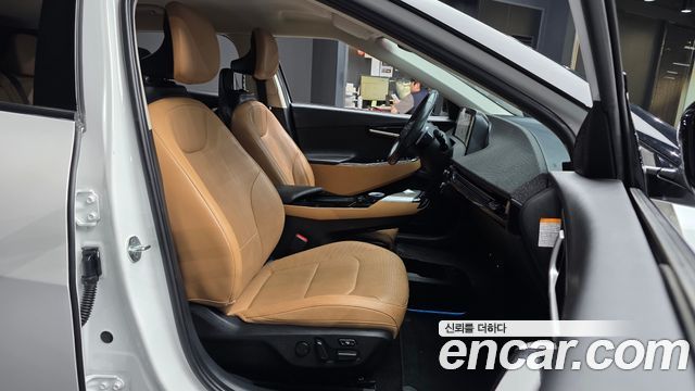 Kia EV6 Standard Earth 2022 — фото 11