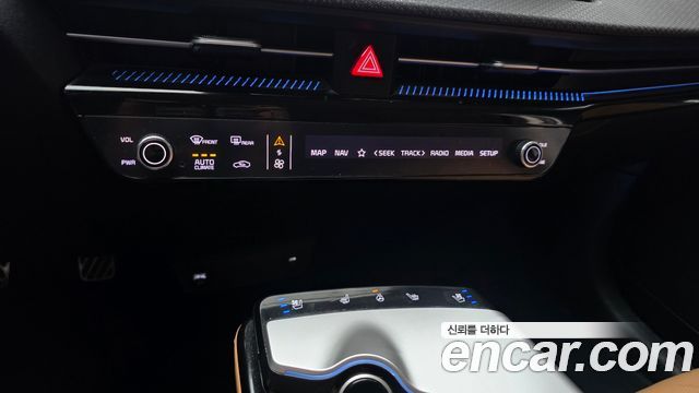 Kia EV6 Standard Earth 2022 — фото 17