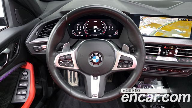 BMW 1 Series (F40) M135i xDrive 2024 — фото 13