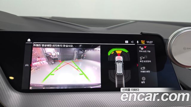 BMW 1 Series (F40) M135i xDrive 2024 — фото 16