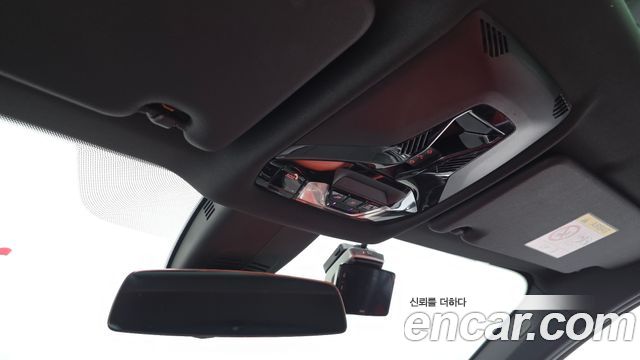 BMW 1 Series (F40) M135i xDrive 2024 — фото 18