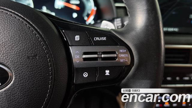 Kia K7 Premier 3.0 GDI Signature 2020 — фото 17