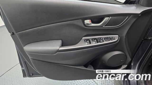 Hyundai Kona 1.6 Turbo 2WD Modern Art 2019 — фото 24