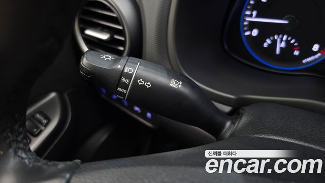 Hyundai Kona 1.6 Turbo 2WD Modern Art 2019 — фото 28