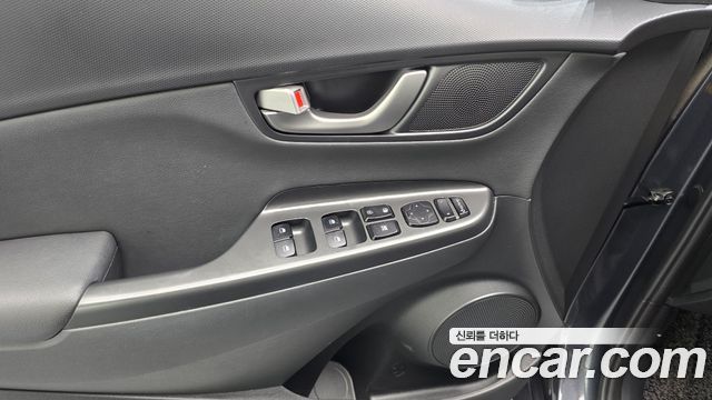 Hyundai Kona 1.6 Turbo 2WD Modern Art 2019 — фото 30