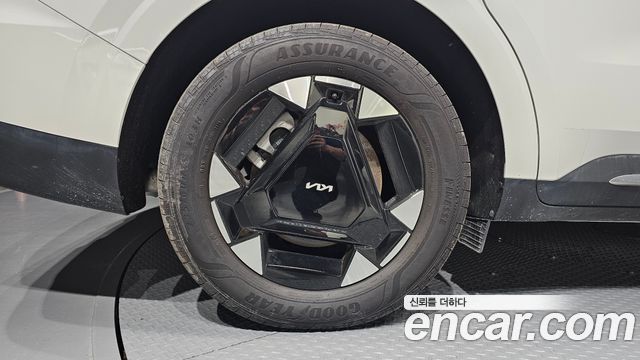 Kia Carnival (IV) HEV 9seater Nobless 2025 — фото 5