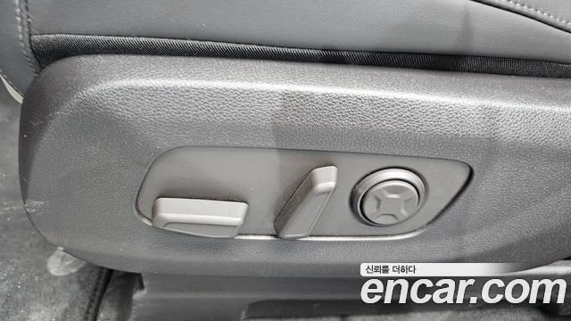 Kia Carnival (IV) HEV 9seater Nobless 2025 — фото 32