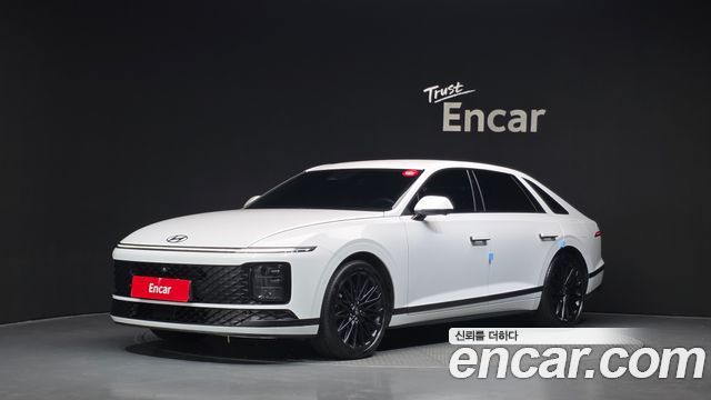 Hyundai Grandeur Hybrid (GN7) Calligraphy