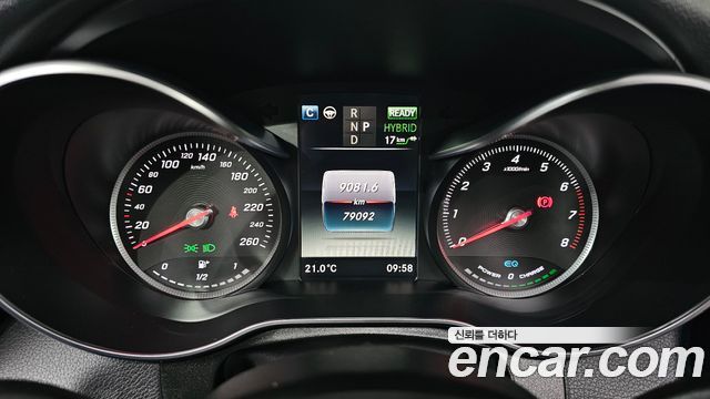 Mercedes-Benz GLC-Class (X253) GLC350e 4MATIC Premium 2019 — фото 8