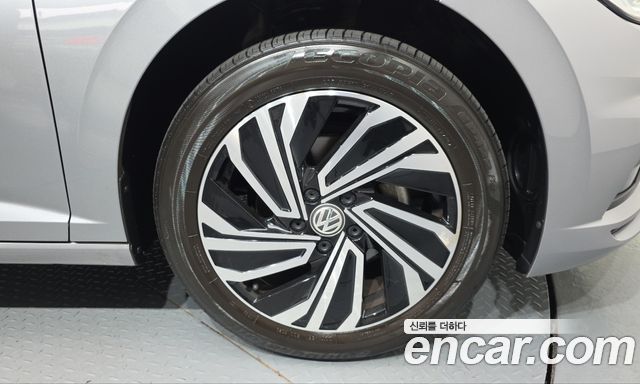 Volkswagen Jetta (VII) 1.4 TSI Prestige 2020 — фото 21