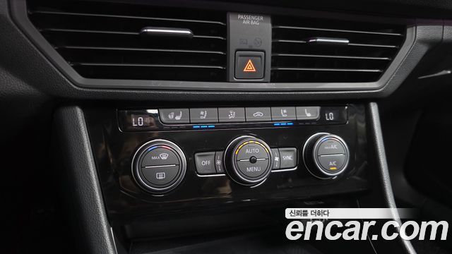 Volkswagen Jetta (VII) 1.4 TSI Prestige 2020 — фото 33