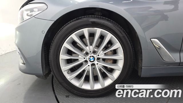 BMW 5 Series (G30) 530i Luxury Plus 2019 — фото 5