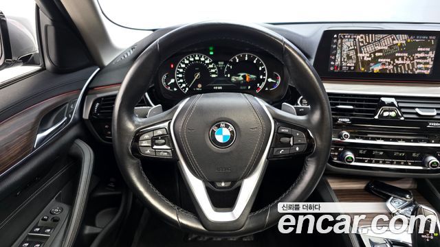 BMW 5 Series (G30) 530i Luxury Plus 2019 — фото 17