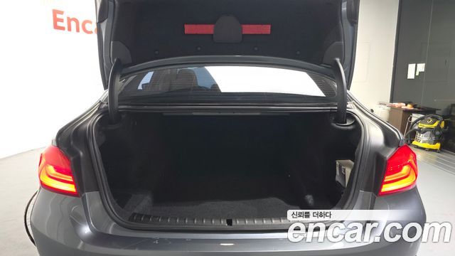 BMW 5 Series (G30) 530i Luxury Plus 2019 — фото 24