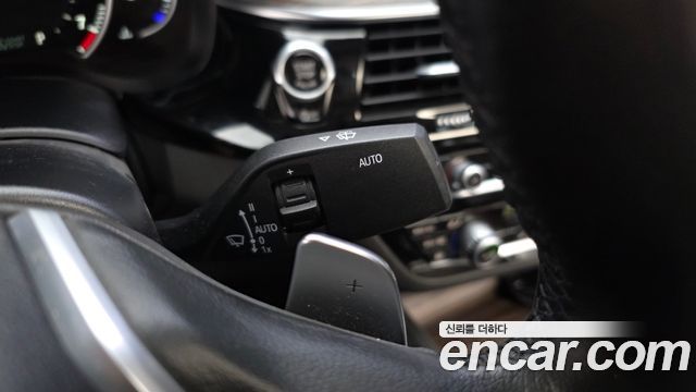 BMW 5 Series (G30) 530i Luxury Plus 2019 — фото 41