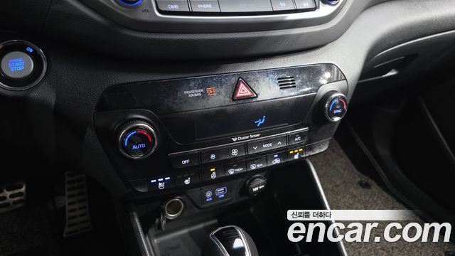 Hyundai Tucson Diesel 2.0 4WD Modern 2018 — фото 16