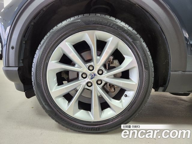 Ford Explorer (VI) 3.0 Platinum 4WD 2022 — фото 5