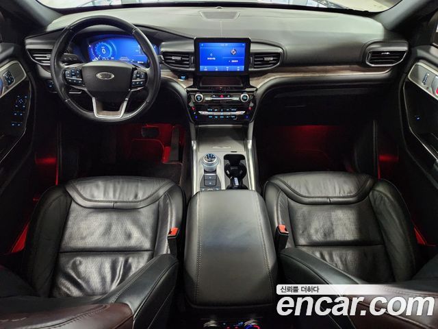 Ford Explorer (VI) 3.0 Platinum 4WD 2022 — фото 7