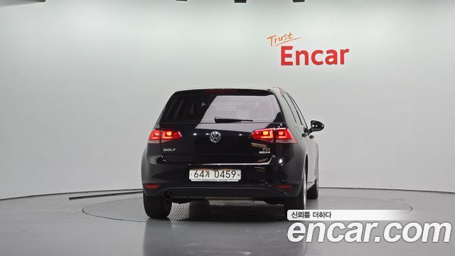Volkswagen Golf (VII) 1.6 TDI 2015 — фото 4