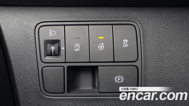 Hyundai Staria Cargo 5-Seater Modern 2022 — фото 12