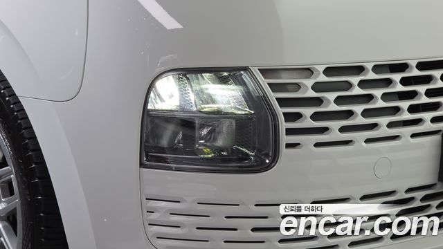 Hyundai Staria Cargo 5-Seater Modern 2022 — фото 22