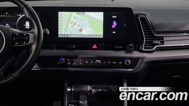 Kia Sportage (V) Gasoline 1.6 Turbo 2WD Prestige 2023 — фото 13