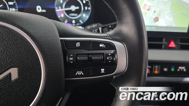 Kia Sportage (V) Gasoline 1.6 Turbo 2WD Prestige 2023 — фото 17