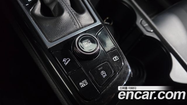 Kia Sportage (V) Gasoline 1.6 Turbo 2WD Prestige 2023 — фото 19