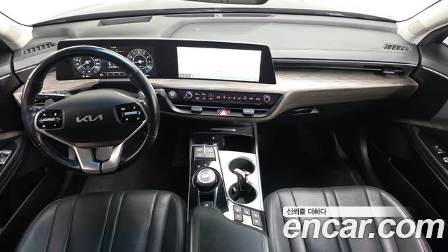 Kia K8 2.5 Gasoline 2WD Noblesse 2022 — фото 7
