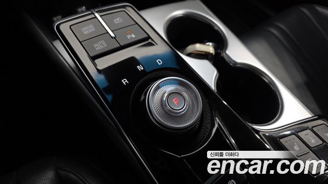 Kia K8 2.5 Gasoline 2WD Noblesse 2022 — фото 9