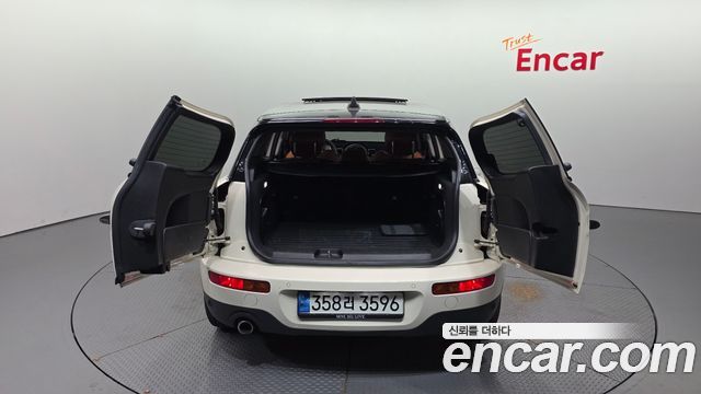 MINI Cooper Clubman Classic 2nd 2022 — фото 19