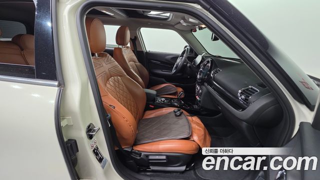 MINI Cooper Clubman Classic 2nd 2022 — фото 26