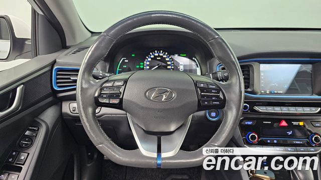 Hyundai Ioniq Hybrid N 2018 — фото 17